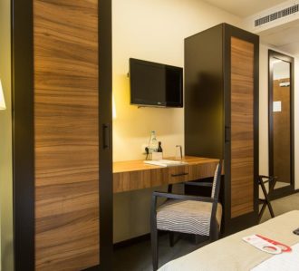 Bucharest Bar Street 4 Star Hotel